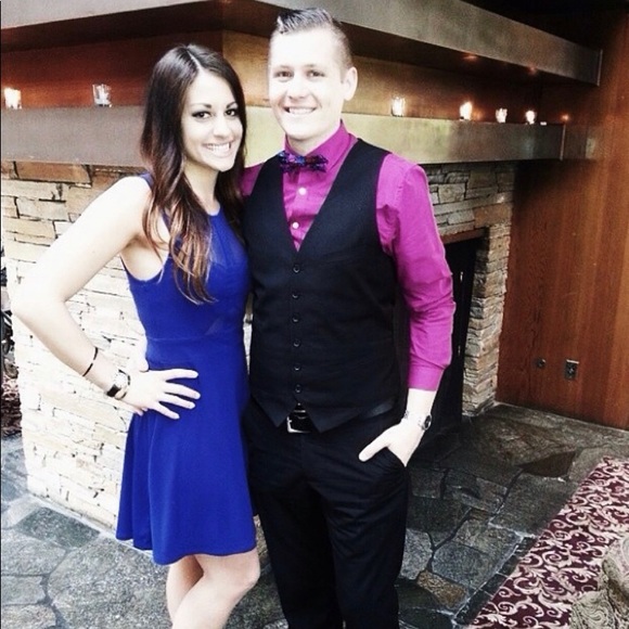 Urban Outfitters - Skater Dress w. Mesh Cut Outs. - Picture 2 of 5